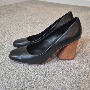 Vince Camuto Black Leather Heels